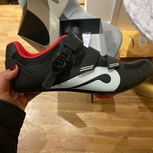 Peloton Shoes sz 46